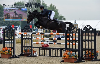 LAURA MANTEL DOMINATES DAY TWO AT ROYAL WINDSOR HORSE SHOW LAURA MANTEL DOMINATES DAY TWO AT ROYAL WINDSOR HORSE SHOW